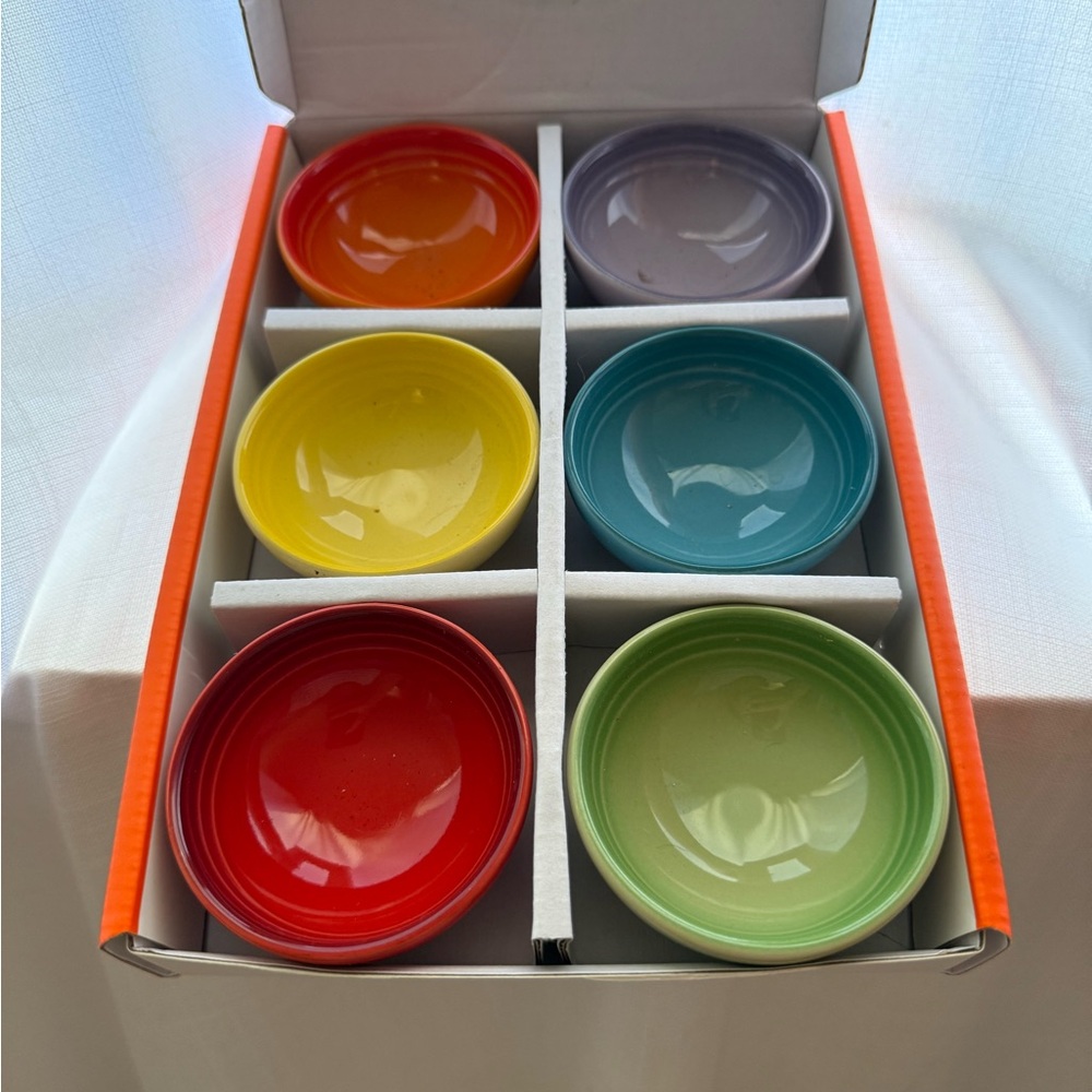 New Le Creuset pinch bowls - Picture 3 of 4